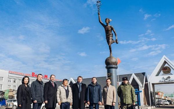 Сотрудники улан-удэнских предприятий отправили на СВО квадрокоптер, бронежилеты и генератор