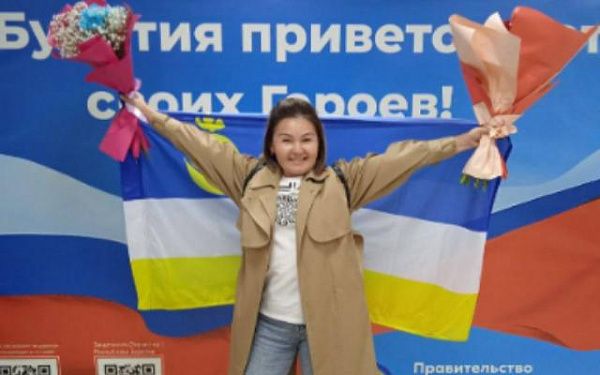 Воспитатель из Улан-Удэ стала одним из лучших учителей родного языка  в России