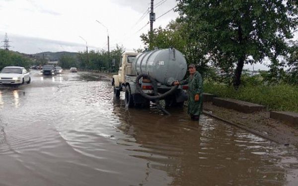 Из-за проливных дождей в Улан-Удэ введен режим «Повышенная готовность»