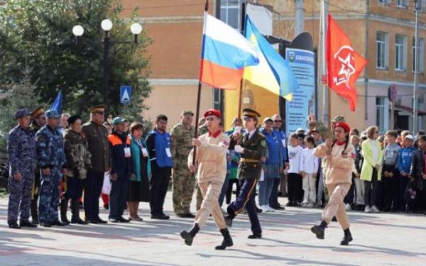 В Бурятии старшеклассники состязались в патриотическом слете «Байкальская звезда»