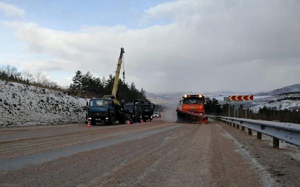 В Тарбагатайском районе Бурятии на трассе Р-258 «Байкал» прошли учения по ликвидации последствий ДТП