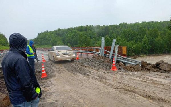 Односторонее движение восстановили по трассе "Култук-Монды" в Бурятии 