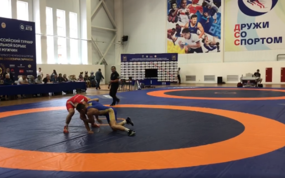 Бурятские спортсмены завоевали медали на всероссийском турнире по вольной борьбе
