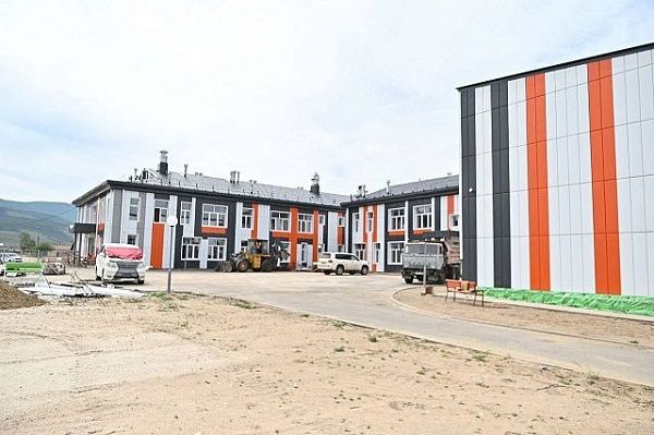 В Баргузинском районе построят новую школу и сохранят две существующих за счет программы капремонта