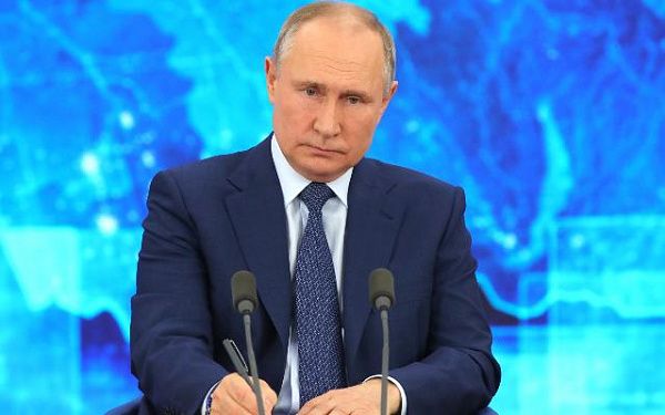 Владимир Путин: «Российские власти готовы предпринимать дополнительные меры поддержки самозанятых»