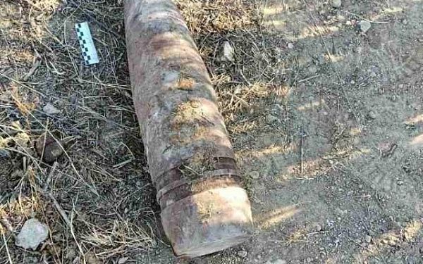 В пригородном районе Бурятии на территории фермерской стоянки нашли снаряд