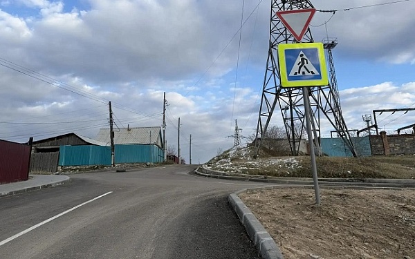 В Улан-Удэ завершили ремонт дороги по улице Менжинского