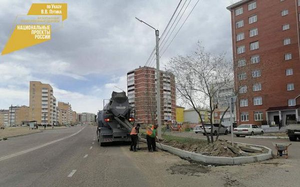 В Улан-Удэ начали ремонтировать дорогу в 113 мкр
