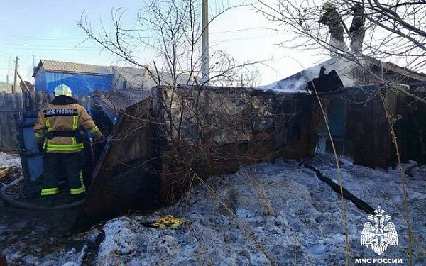 В Бурятии за сутки пожарно-спасательные подразделения реагировали на 5 возгораний