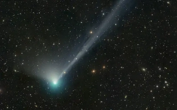 Российские астрономы сообщают о приближении к Земле кометы ZTF