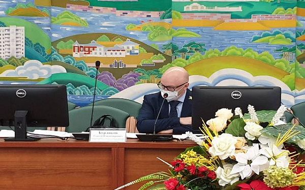 В Улан-Удэ депутаты горсовета подготовят онлайн-карту детских игровых и спортивных площадок