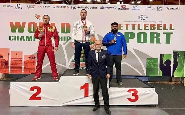 Спортсмены Бурятии завоевали 13 медалей на чемпионате мира по гиревому спорту