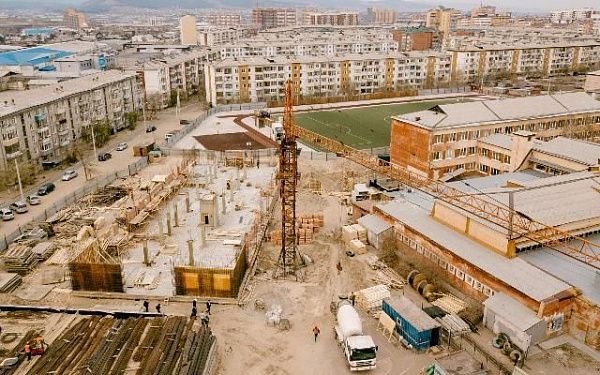 В Бурятии продолжается строительство нового корпуса школы №49