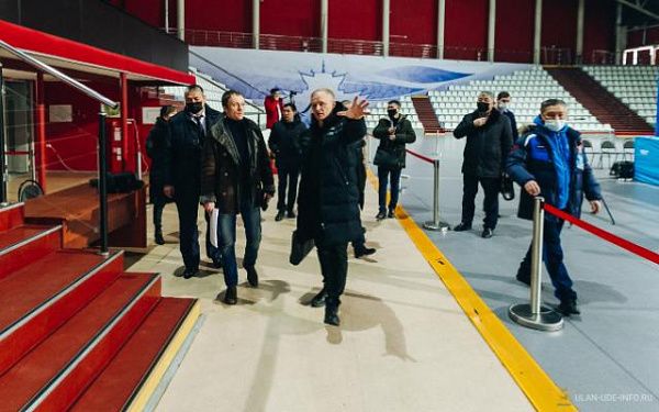 Представители федерации спортивной борьбы России проверили готовность объектов к чемпионату страны в Улан-Удэ