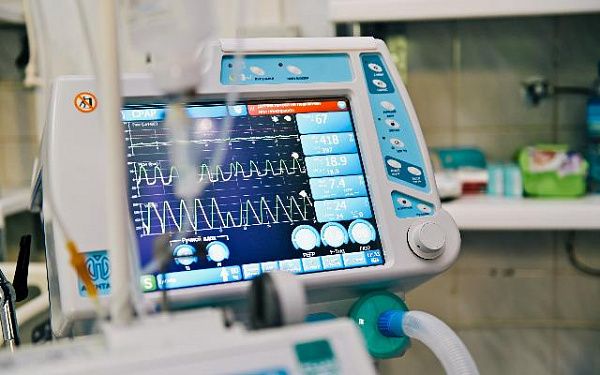 Для обеспечения кислородом ковидных госпиталей в Бурятии развернуто производство кислорода, расширен пул поставщиков