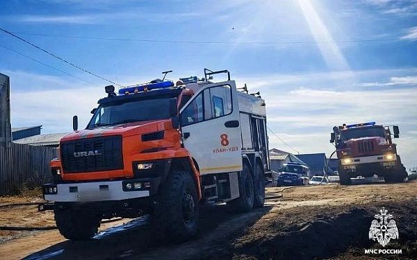 В Бурятии за сутки пожарно-спасательные подразделения реагировали на 15 возгораний