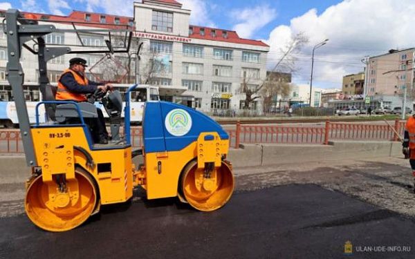 В Улан-Удэ в 2022 году впервые приступят к ямочному ремонту на внутриквартальных проездах