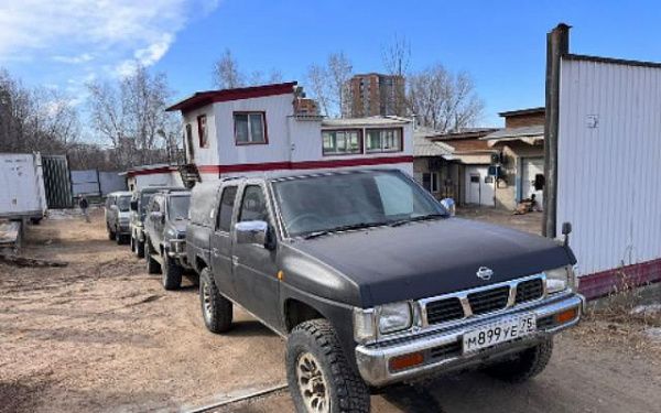 Жители Забайкалья отправили четыре авто в зону СВО для эвакуации раненых бойцов 