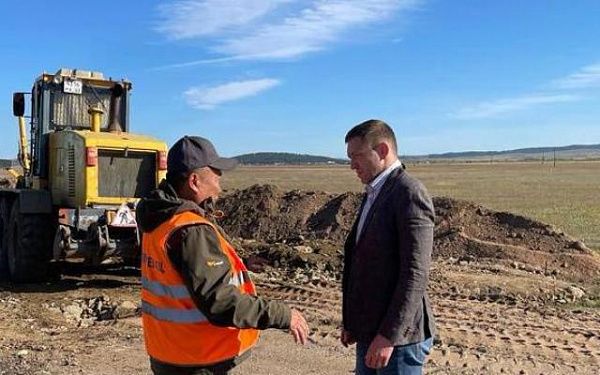 Министр транспорта Бурятии проверил ход ремонта региональной дороги Улан-Удэ-Романовка-Чита