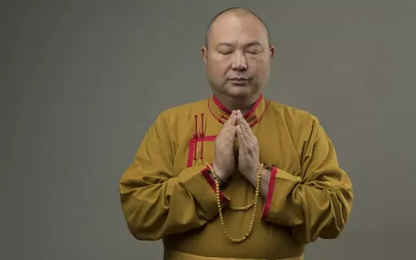 Представителя Далай-ламы в России признали иноагентом