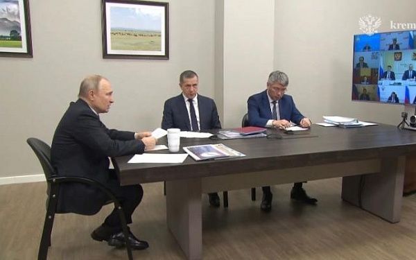 Глава Бурятии представил Путину мастер-план развития Улан-Удэ