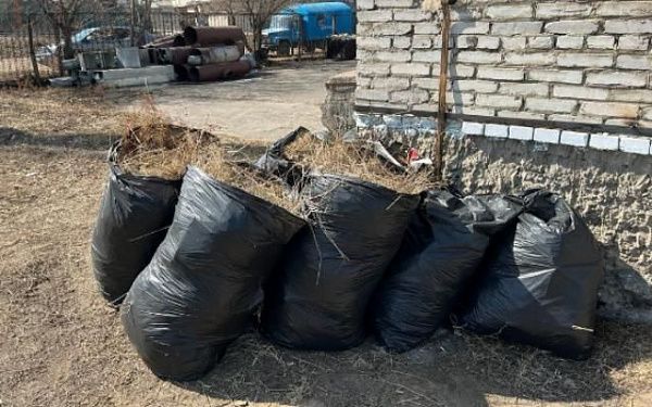 У главного водозабора Улан-Удэ собрали больше 10 тонн мусора