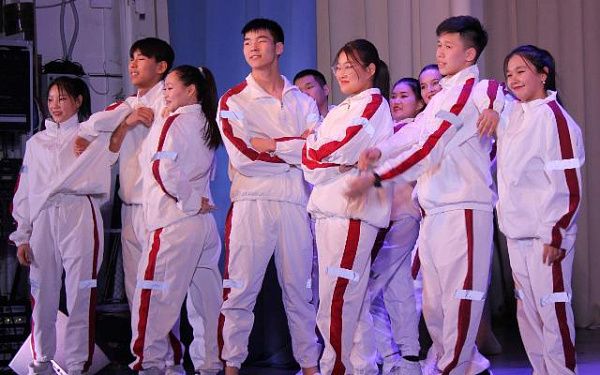 Студенты Бурятской сельхозакадемии провели концерт для СВО