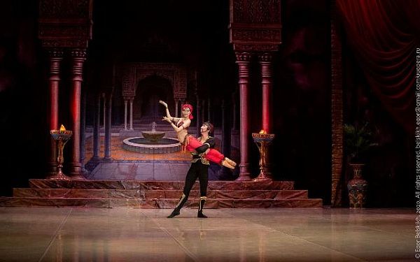 Театр оперы и балета сдал спектакль «Тысяча и одна ночь»
