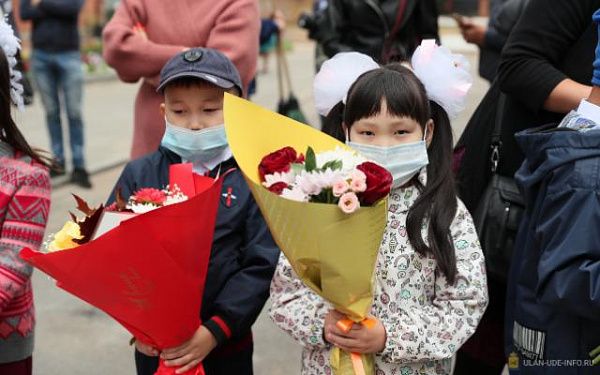 Линейка 1 сентября в школах Улан-Удэ пройдёт на открытом воздухе
