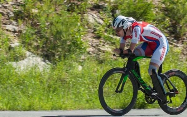 Велогонщик из Бурятии завоевал два золота чемпионата России  