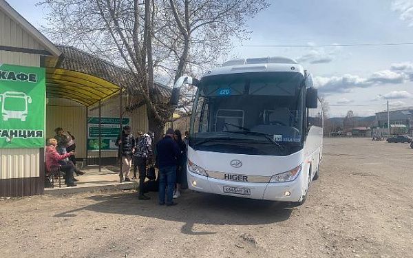 Четыре новых автобуса вышли на линию по маршруту Улан-Удэ-Бичура