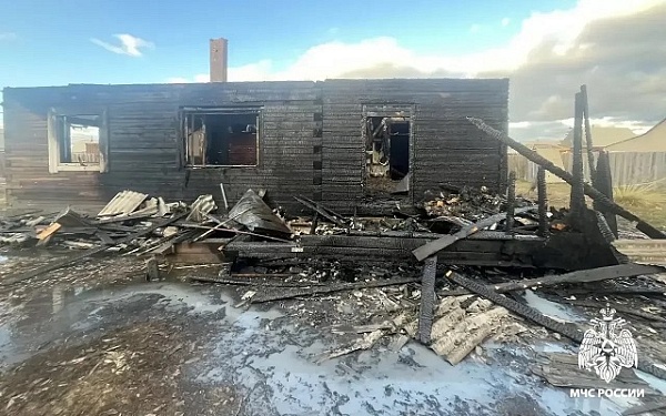 В Бурятии за сутки пожарные реагировали на 4 возгорания