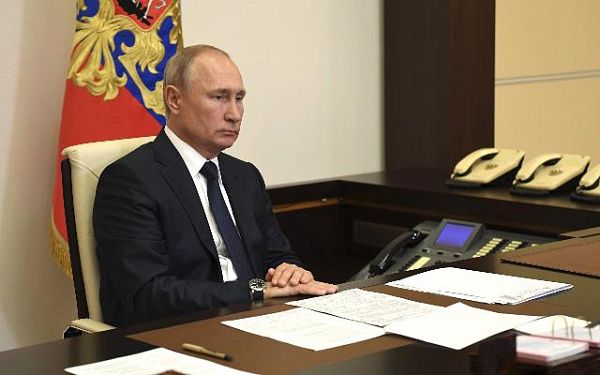 Президент России подписал указ о проведении дня голосования по поправкам в Конституцию 1 июля