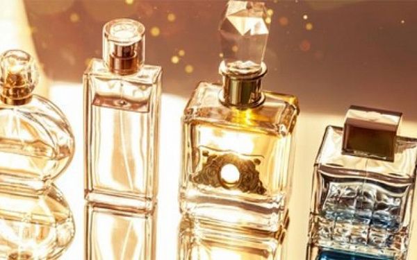 Улан-удэнка в парфюмерном магазине украла два флакона духов