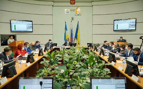 Состоялась 13 сессия Улан-Удэнского городского Совета депутатов