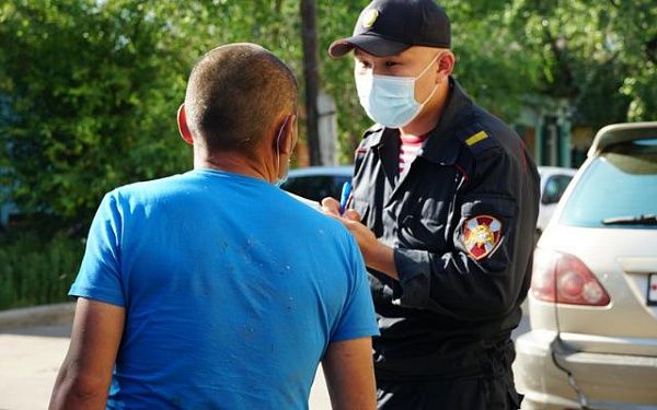 В Улан-Удэ росгвардейцы пресекли факт незаконного оборота наркотических средств