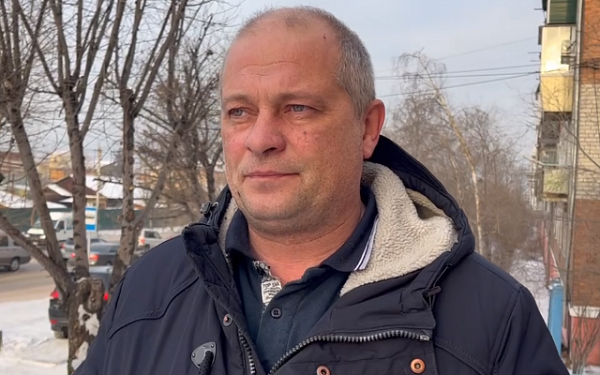 Улан-удэнцев попросили не мешать процессу заливки льда на новогодней горке