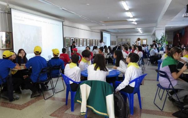 Школьники Улан-Удэ соревновались в знаниях о России