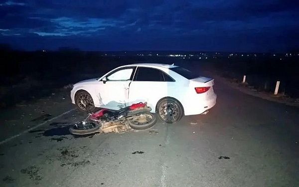 Госавтоинспекторы устанавливают обстоятельства ДТП с участием несовершеннолетнего в Заиграевском районе