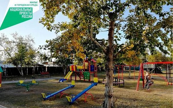 Детский игровой комплекс установили в селе Селендума