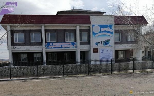 В Улан-Удэ капитально ремонтируют детскую школу искусств №14