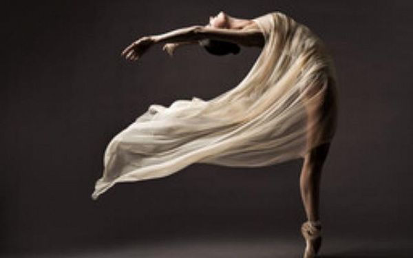 В Бурятии объявили конкурс для танцоров «Цветок Байкала»
