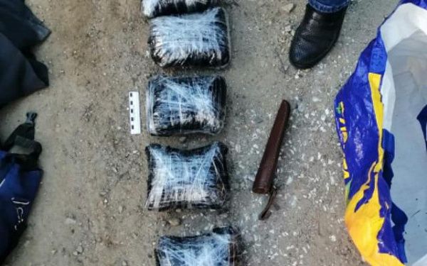 Оперативниками наркоконтроля МВД Бурятии пресечен канал поставки синтетических наркотиков в регион