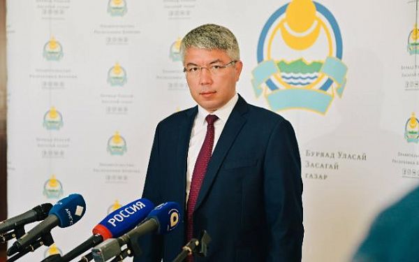 Глава Бурятии Алексей Цыденов разъяснил порядок работы организаций в период с 30 октября по 7 ноября