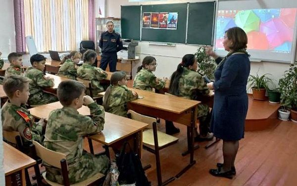 Улан-удэнским школьникам рассказали о подвиге Героя России Максима Концова