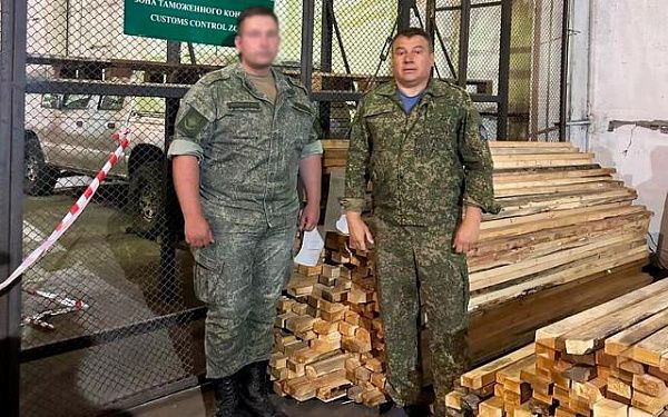 Таможенники Бурятии передали на нужды СВО товары на 1 млн. рублей 