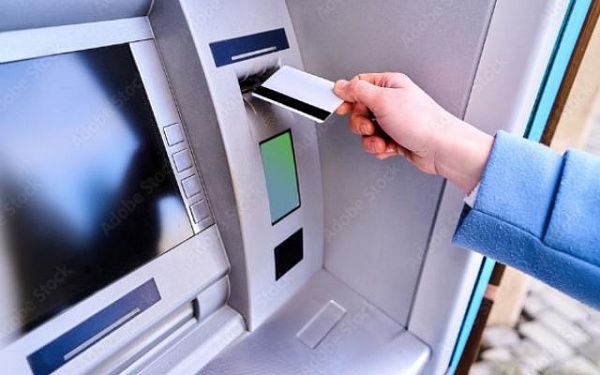 Мошенники могут похищать деньги у жителей Бурятии через банкоматы без данных карты