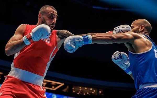 Боксёр из Бурятии борется за чемпионтство мира в Ташкенте