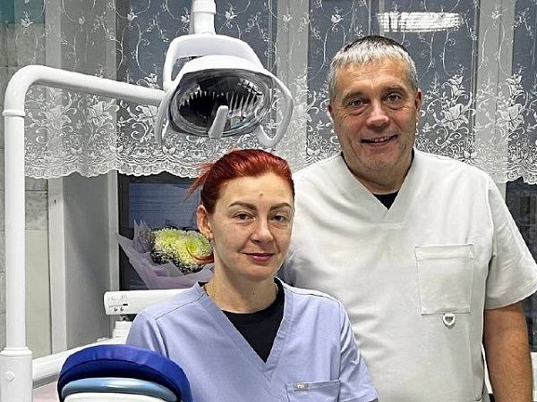 В поселок Новый Уоян по программе «Земский доктор» приехали 2 врача-стоматолога