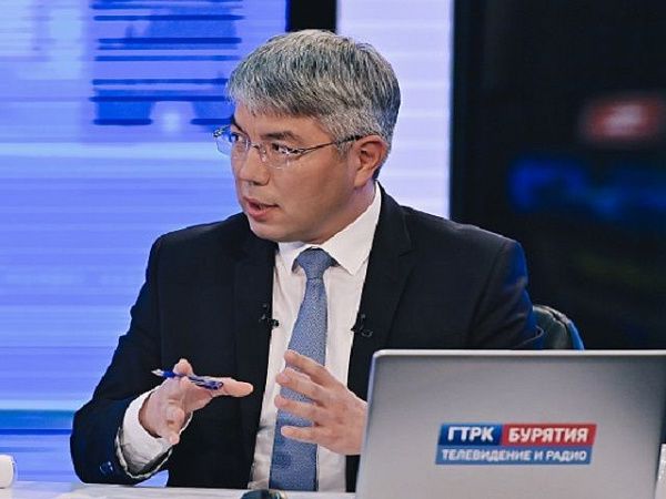 2 часа и 4,5 тысяч вопросов: Глава Бурятии провел прямой эфир с жителями республики